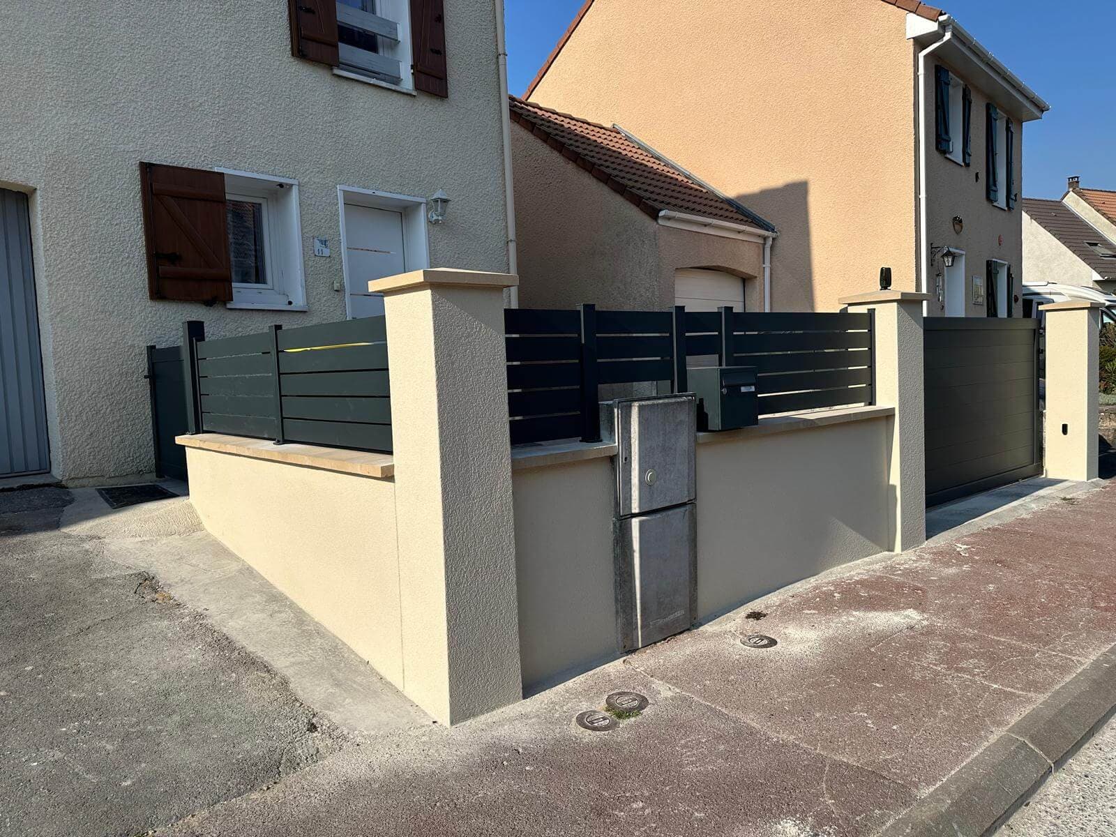 Clôture & portail aluminium anthracite — après