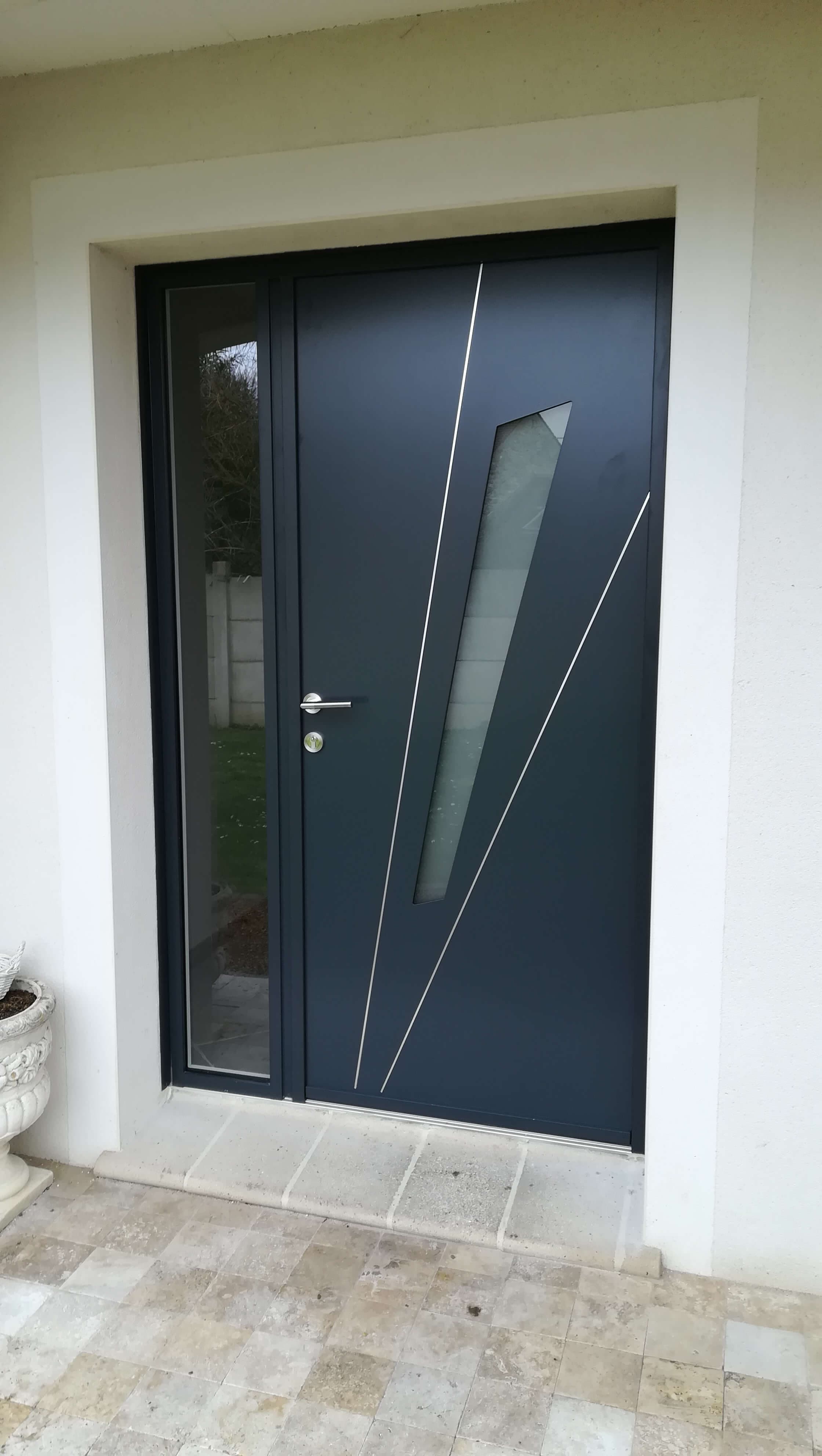 Porte d'entrée aluminium